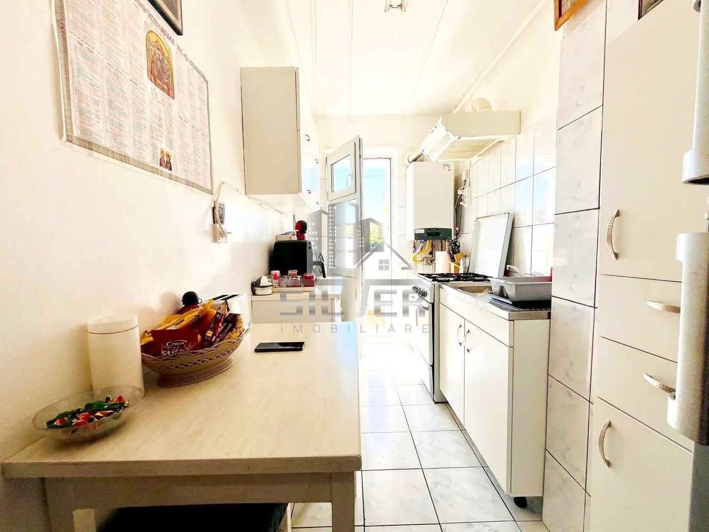 Apartament cu 3 camere/54mp/zona Complex Nora. - Poză 1