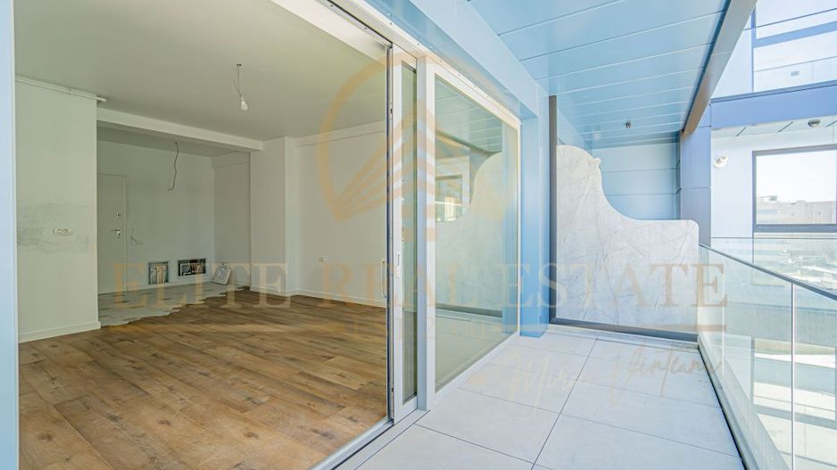 Mamaia Nord - Vânzare studio la cheie pe partea cu marea. - Poză 8