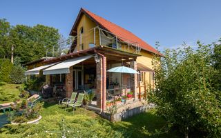 Casa cu salcie - refugiul tău boem, lângă oraș, pe un teren de 1800 mp - Poză 6