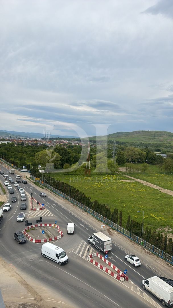 Apartament etaj intermediar / Zona BMW - Poză 4