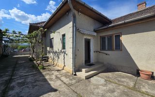 Casa Individuala, 4 Camere 1500mp Teren, Partos - Poză 1