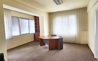 Vand apartament 2 camere 40 mp zona Piata Mihai Viteazul - Poză 1