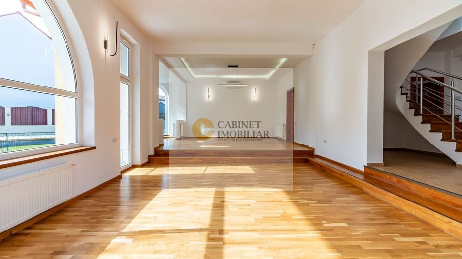 Casa de vânzare în Pipera - Poză 2