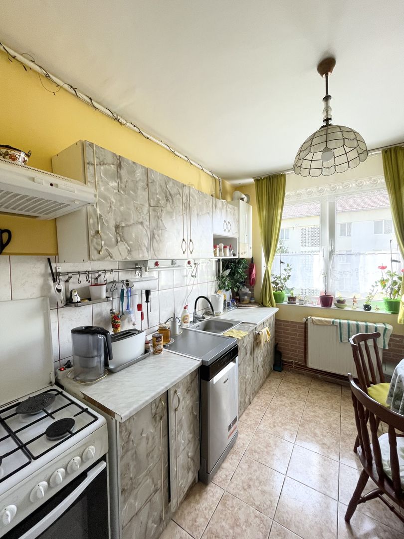 Apartament 3 camere, Et. 3, zona Big - Poză 16
