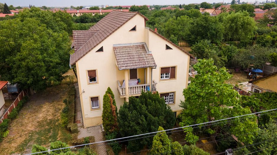 Freidorf - Vila Multifunctionala - D+P+1, 380 mp utili! - Poză 1
