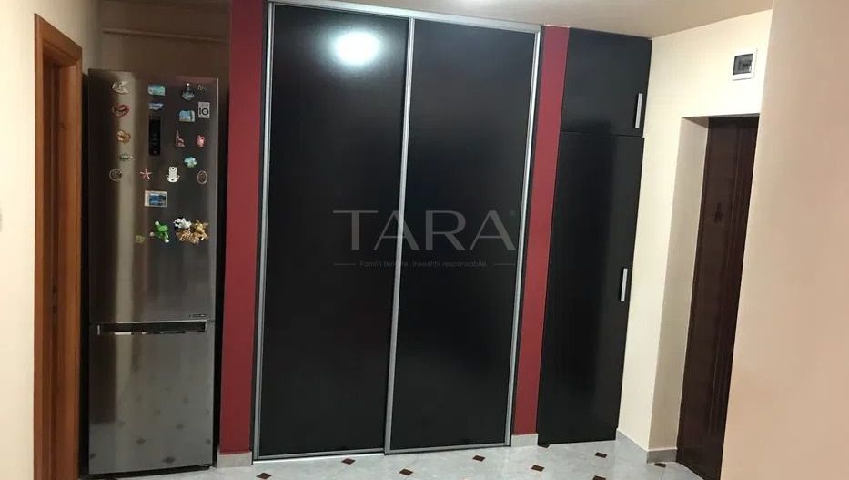 2 Camere Decomandat 65 mp cu Parcare Inclusă Aproape de Cluj - Poză 3