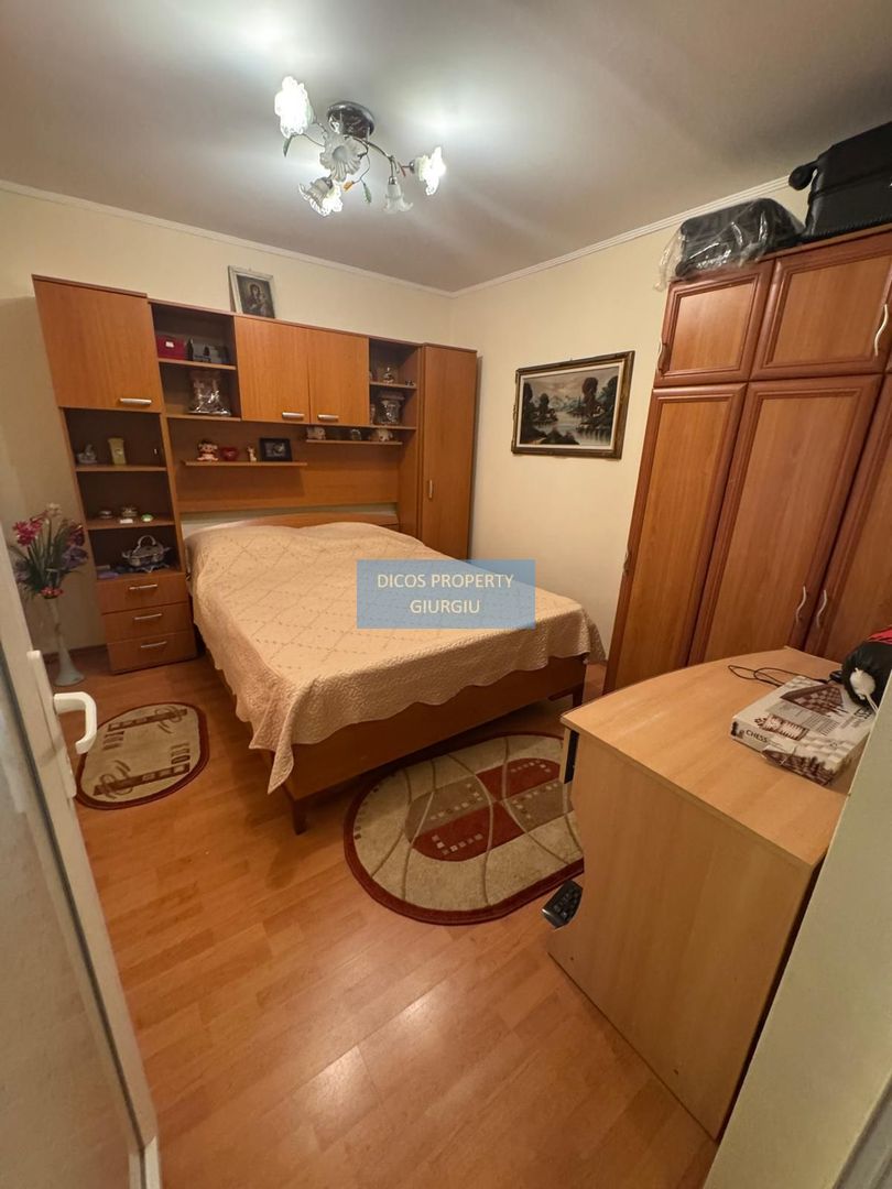 Vânzare casă Str. Dimitrie Cantemir - Poză 3