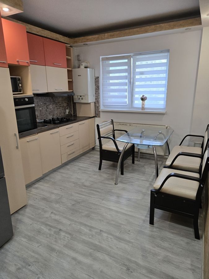 Închiriere 2 Camere  Vitan, Centrală Proprie, 5 Min Metrou Mihai Bravu - Poză 1