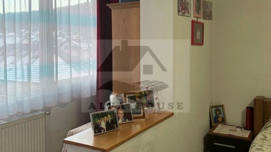 Apartament cu trei camere,  zona Racadau ,83 mp , etaj intermediar - Poză 7