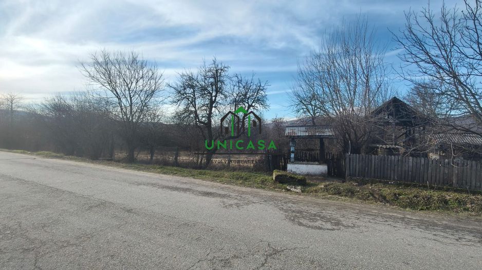 Teren Daesti / 814mp - Poză 3