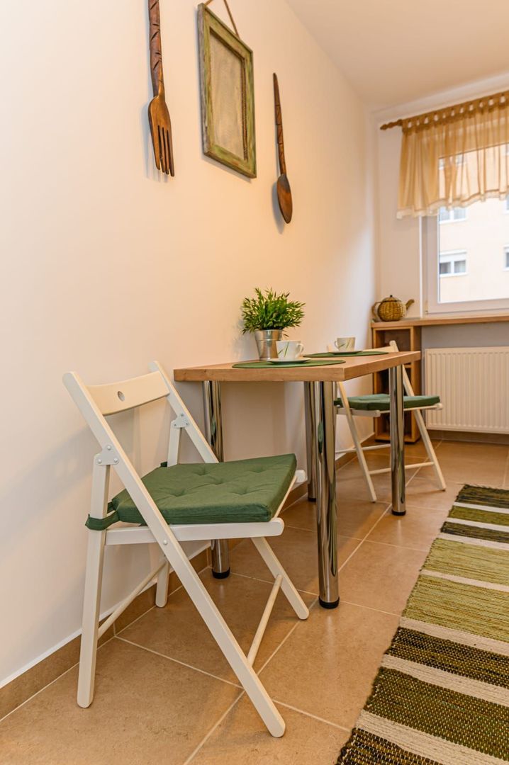 Cartier URBAN, lângă Mall Coresi, apartament 2 camere, mobilat, 550 euro - Poză 17