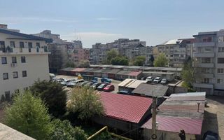 4 camere+ Garaj– Bd. Unirii | 80 mp | Etaj 3 | 2 băi | 2 balcoane - Poză 8