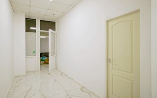 Spatiu comercial 2000 mp,Valea Cascadelor - Poză 19