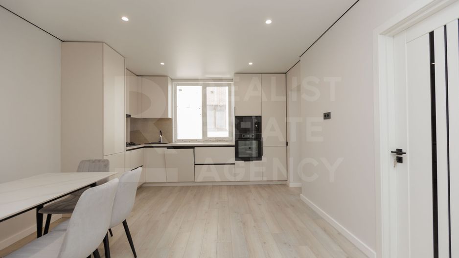 Vânzare, apartament, 2 camere, str. Regele Carol, Durlești - Poză 4