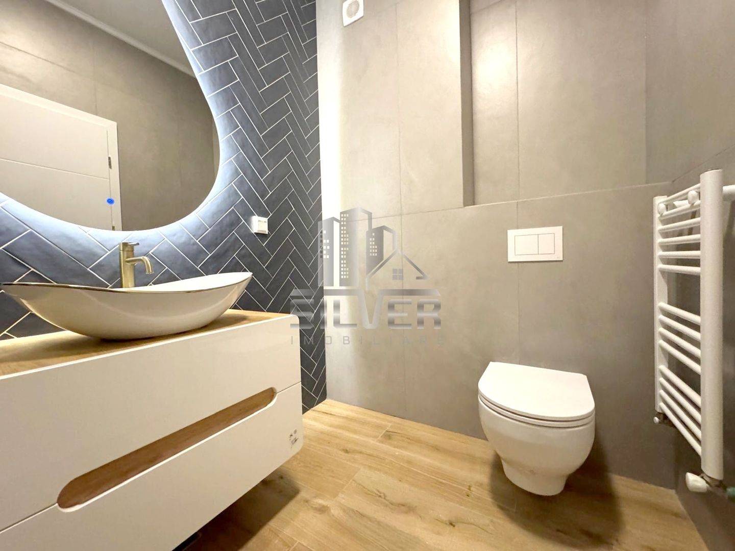 Apartament cu 2 camere dec. recent finisat+terasa de 12 mp/CF. - Poză 2