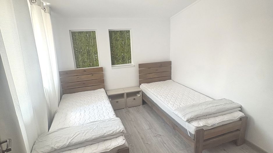 Apartament la casă, cu 4 camere - Poză 5