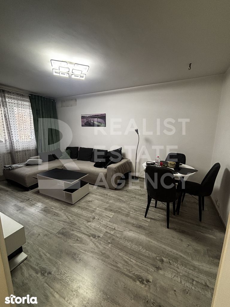 Vânzare, apartament 3 camere, zona Drumul Taberei - Poză 2