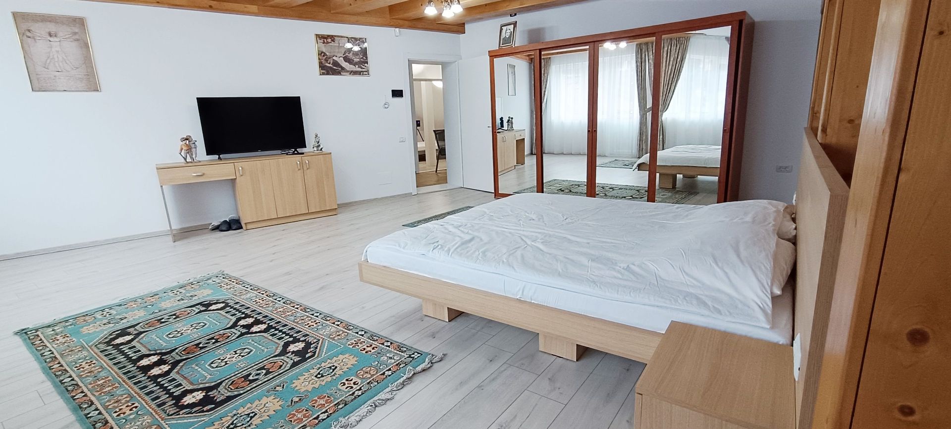 Apartament modern in vila-100mp - Poză 4