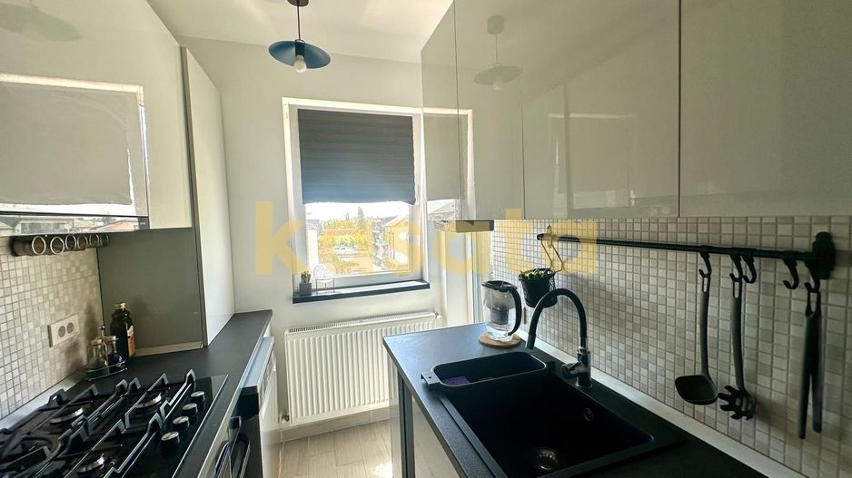 2 camere vanzare, luminos, loc de parcare - Poză 9