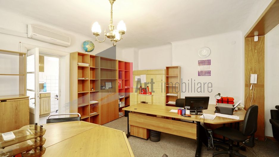 Vatra Luminoasa, jumatate de vila, intrare separata - Poză 7