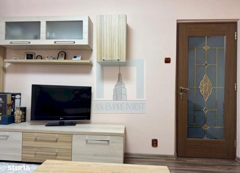 Ap 3 camere decomandat - zona Tractorul - Poză 1