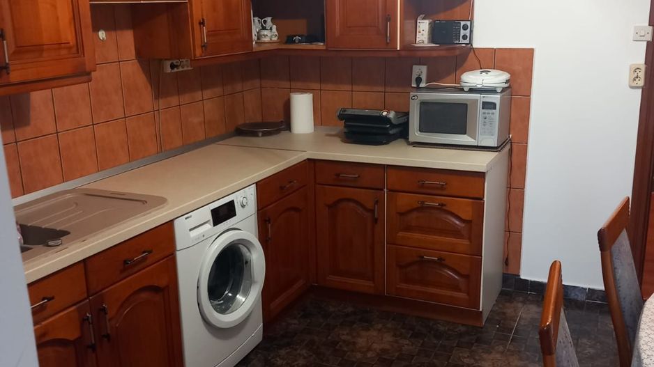 Girocului | 3 Camere | Decomandat | Boxa | Mobilat si Utilat | Centrala proprie - Poză 1