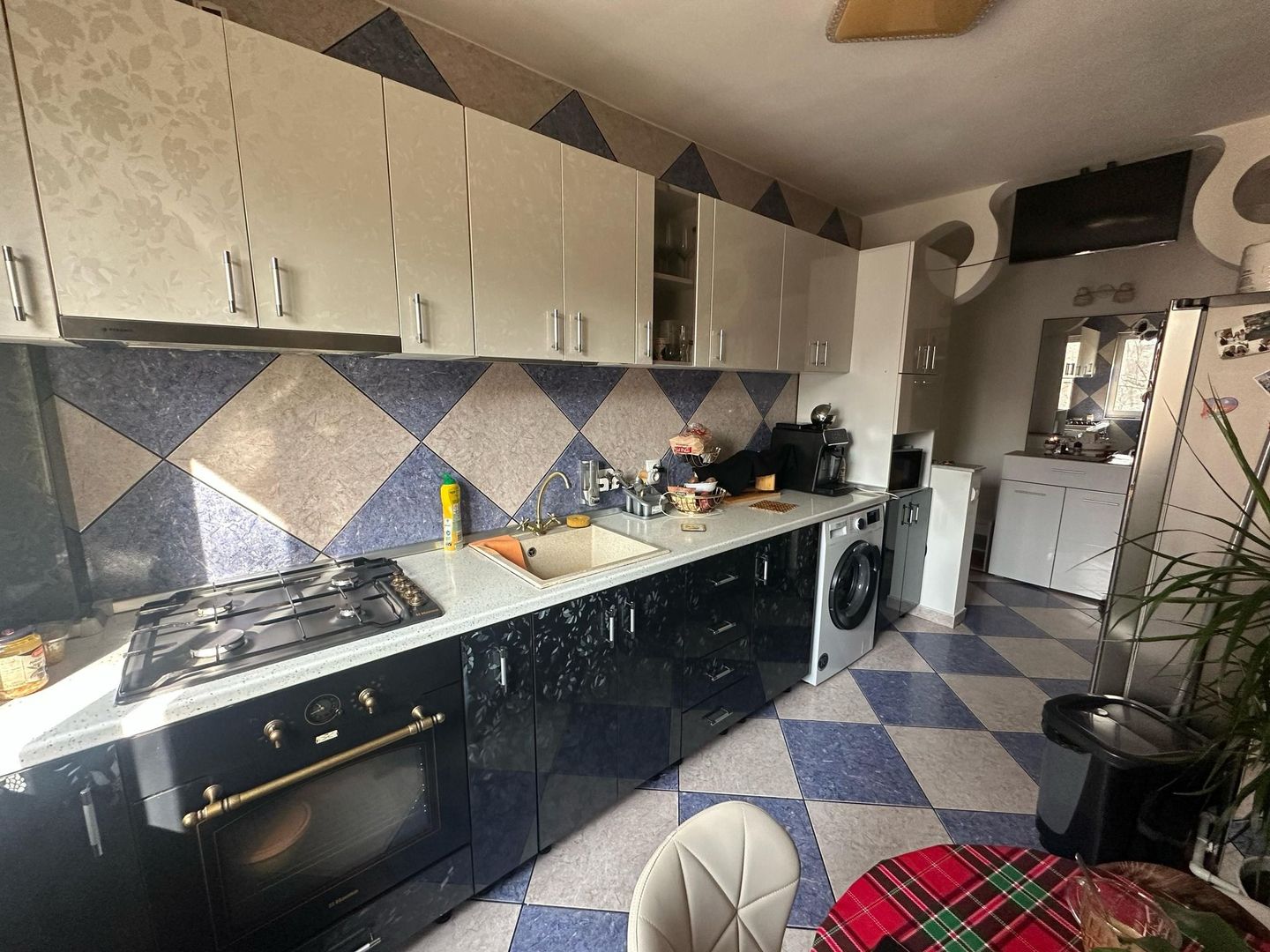Apartament 2 camere, perfect pentru familie, in zona Soarelui - Poză 7