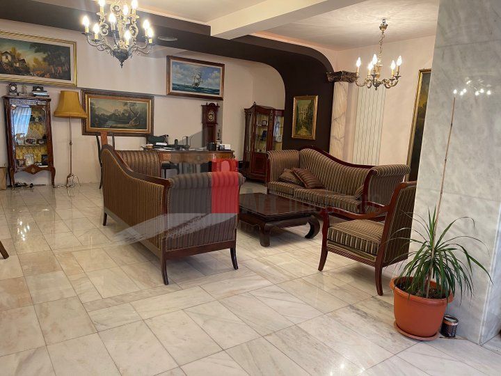 VILA IN BUCURESTII NOI - Poză 1