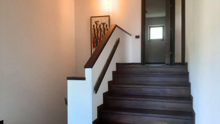 Vilă de lux cu vedere spectaculoasă spre Tâmpa  Green Valley zona Noua - Poză 18