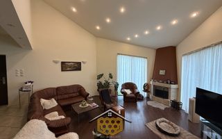 Casa P+1 cu garaj si 950 mp teren in Simnicul de jos -  Comision 0% - Poză 2