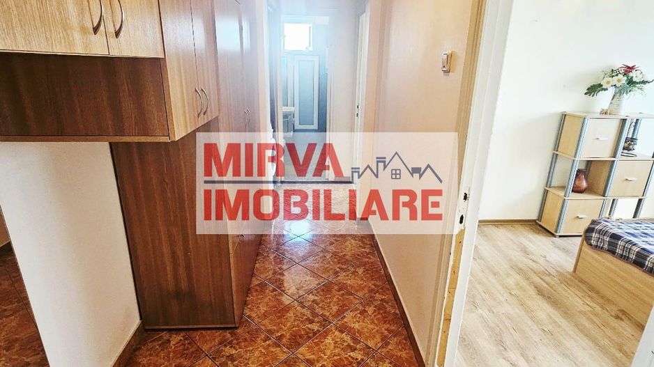 Vânzare apartament 3 camere | Zona Vest – Lămâița | Etaj 10/10 - Poză 15