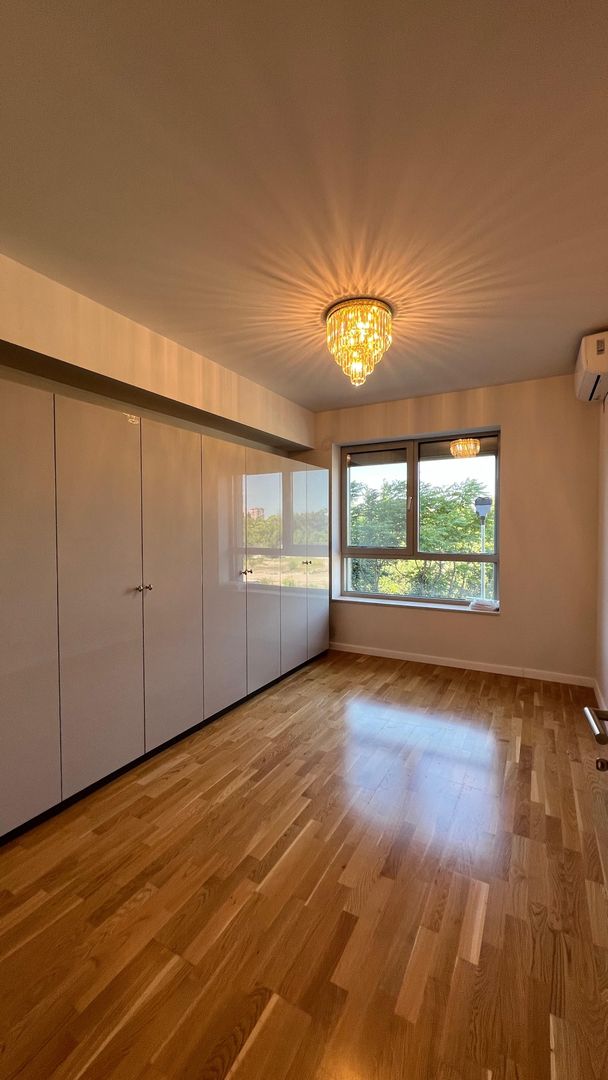 4 camere | loc de parcare cu priza electrica - Poză 8