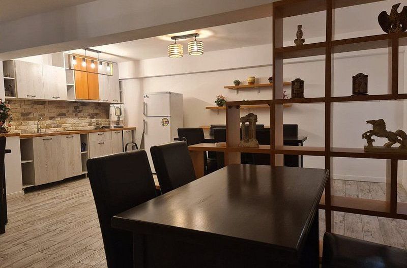 Vila P+1E,  7 camere, curte amenajata   - zona Mall, George Cosbuc - Poză 15