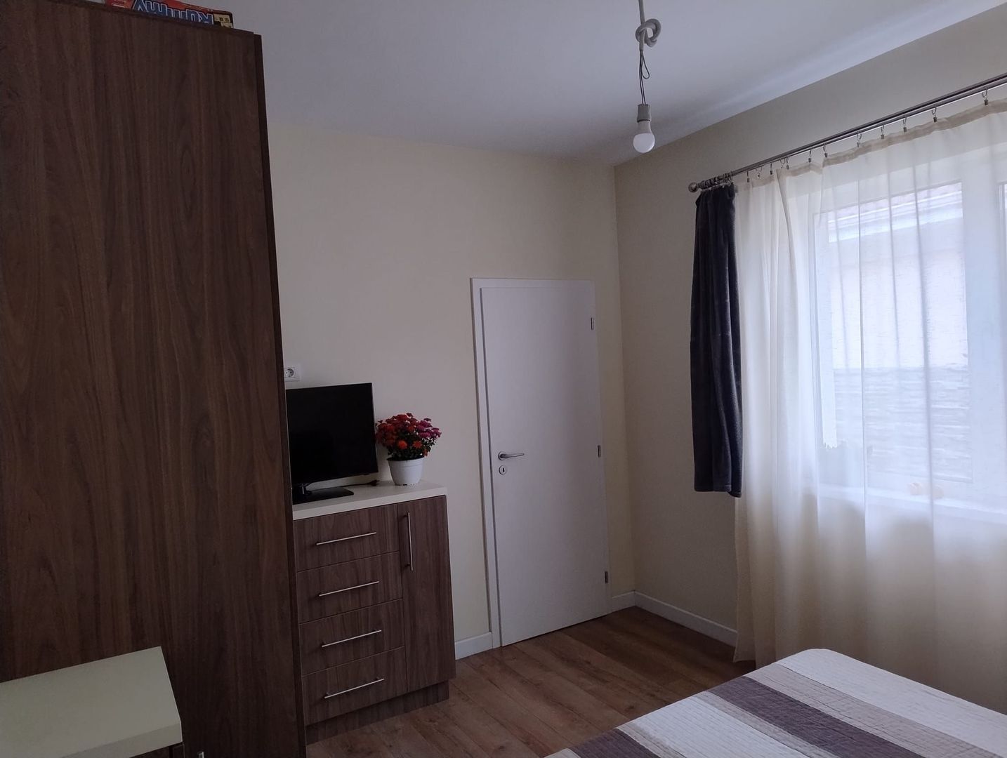 Casa pe parter in Bucovat - Poză 4