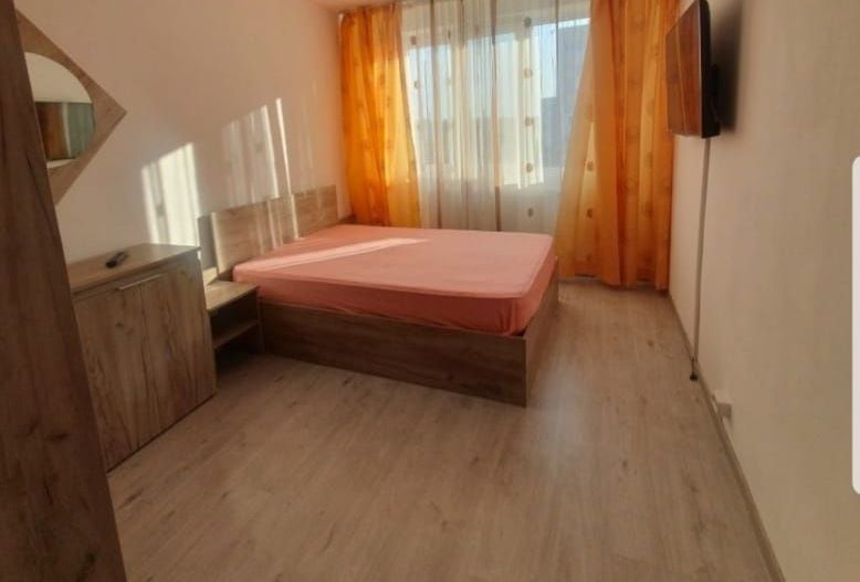 Titan închiriere apartament 2 camere - Poză 1