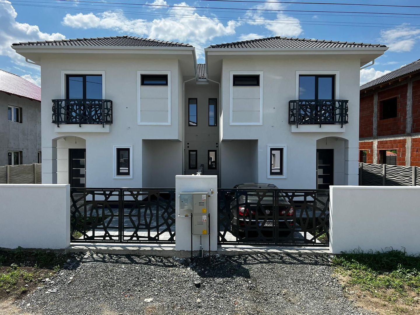 Duplex Lux, 4 dormitoare, finisaje premium. Ghiroda. - Poză 1