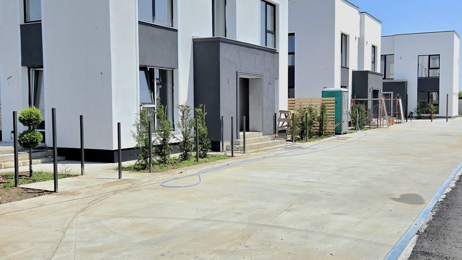 Otopeni - Zona Ferme, vila P+1, 5 camere,  4 dormitoare, 3 bai,  COMISION 0% - Poză 3