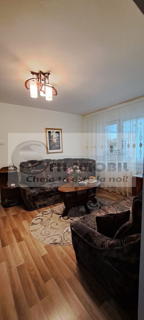 Apartment 2 camere, SD, 54mp et.3, Podu Roș - Poză 1