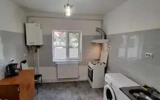 3 camere decomandat renovat zona Mircea cel Batran - Poză 3