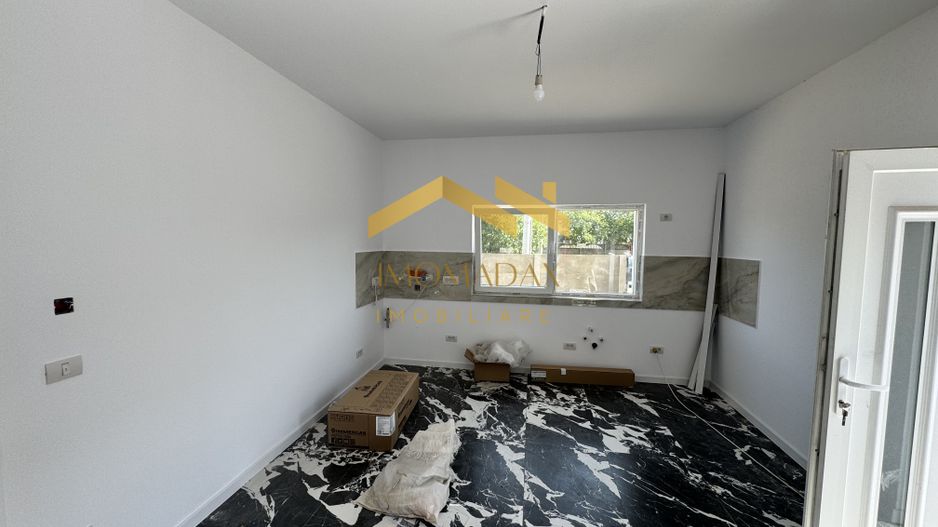 - Duplex -3 camere - 2 bai - - Poză 11