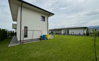 Vilă modernă de vânzare în Cristian | Construcție 2019 | Teren 500 mp - Poză 4