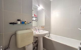 De Vanzare Apartament 2 Camere Pajura - Poză 10