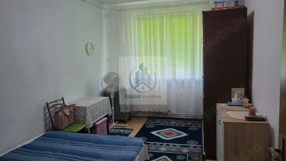 Vând apartament 2 camere Titan - Poză 3
