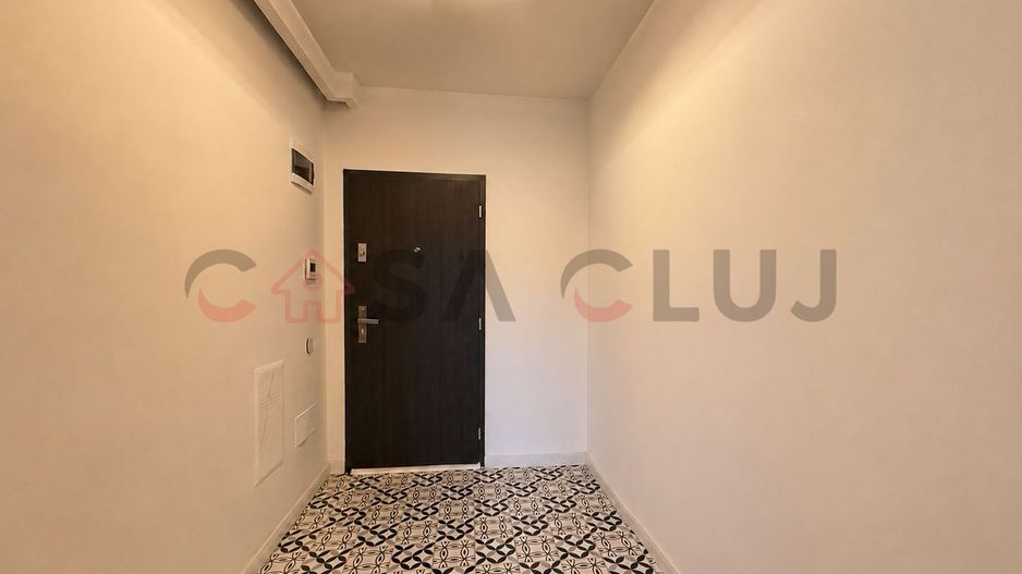 Apartament cu 3 camere, terasa 70mp, vedere panoramica - Poză 12