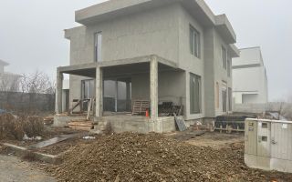 Casă P+1, 315 m² utili | Teren 1.300 m² | Pe malul lacului Ostratu - Poză 5