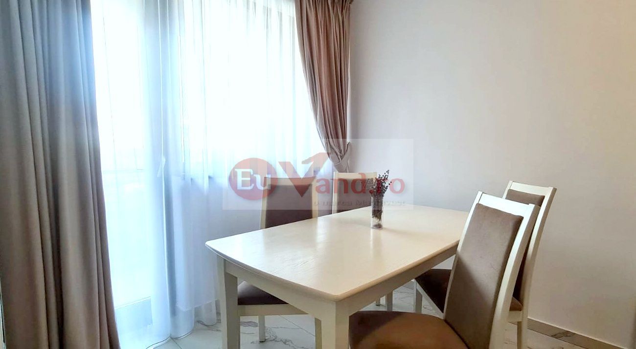 De vanzare apartament cu 2 camere Micro 17, bloc Roka - Poză 6