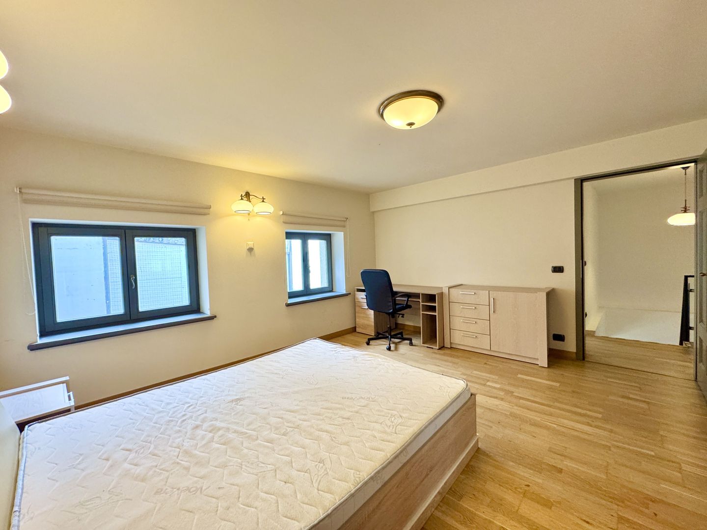 Apartament 3 camere, elegant si spațios, in Piața Unirii - Poză 19