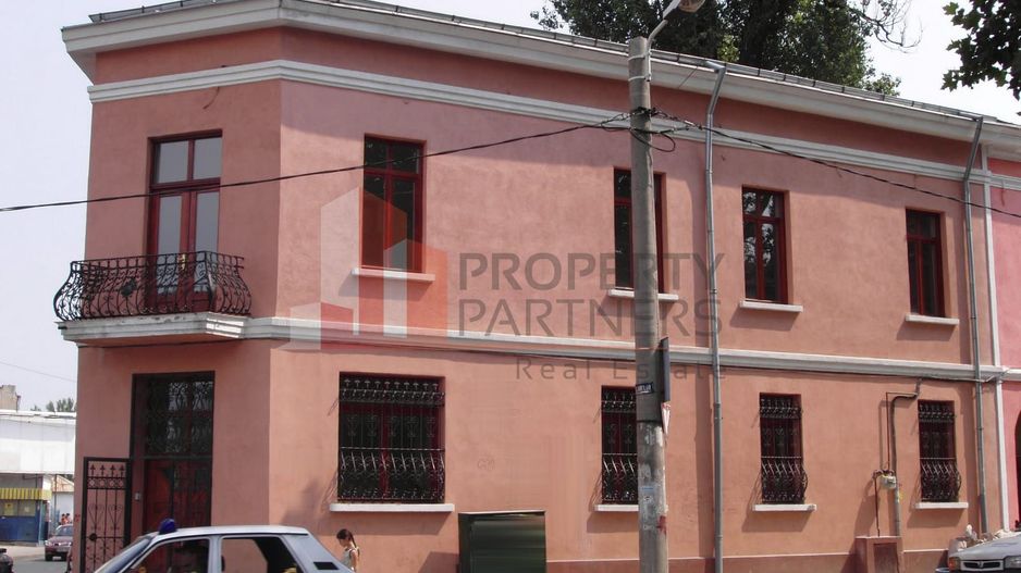 300 mp destinatie mixta zona Traian - Poză 1