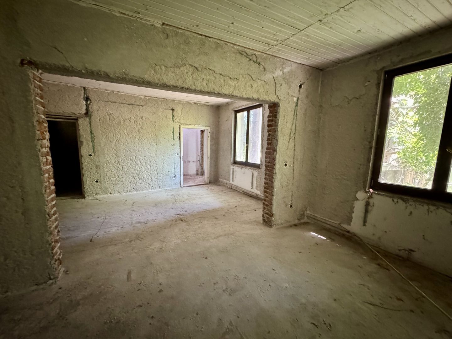 OPORTUNITATE RARA - imobil central, multifunctional, curte PROPRIE - Poză 30