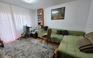 Apartament 4 Camere, 2 Bai, Etaj 3, Zona Cetate - Poză 1